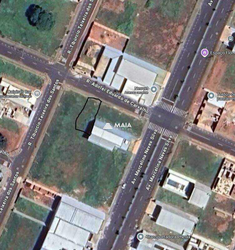 Terreno/Área à venda no Parque das Laranjeiras: 