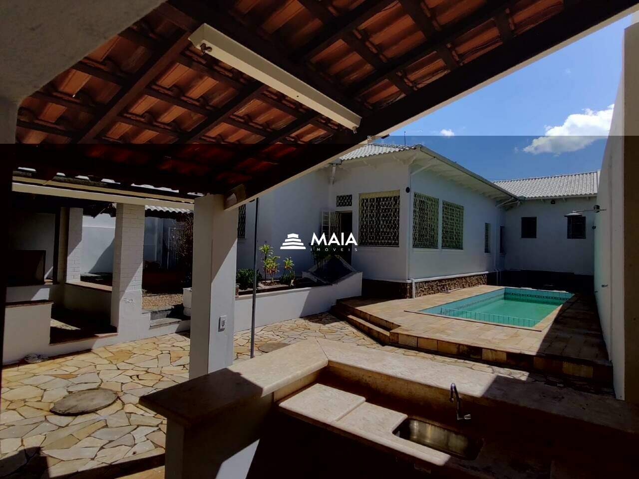 Casa para alugar no bairro Fabrício