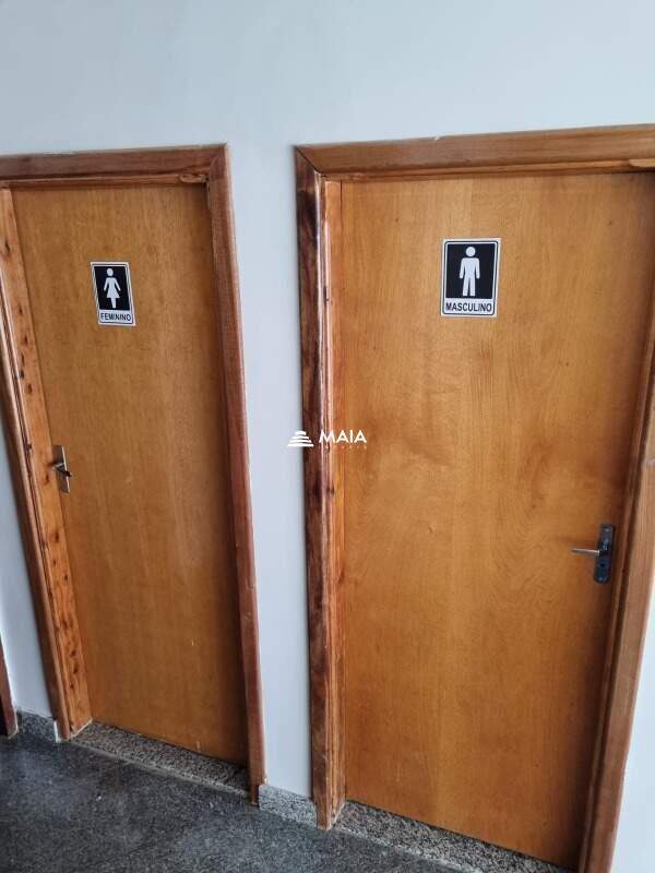 Comercial para aluguel no Centro: 