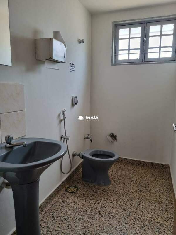 Comercial para aluguel no Centro: 