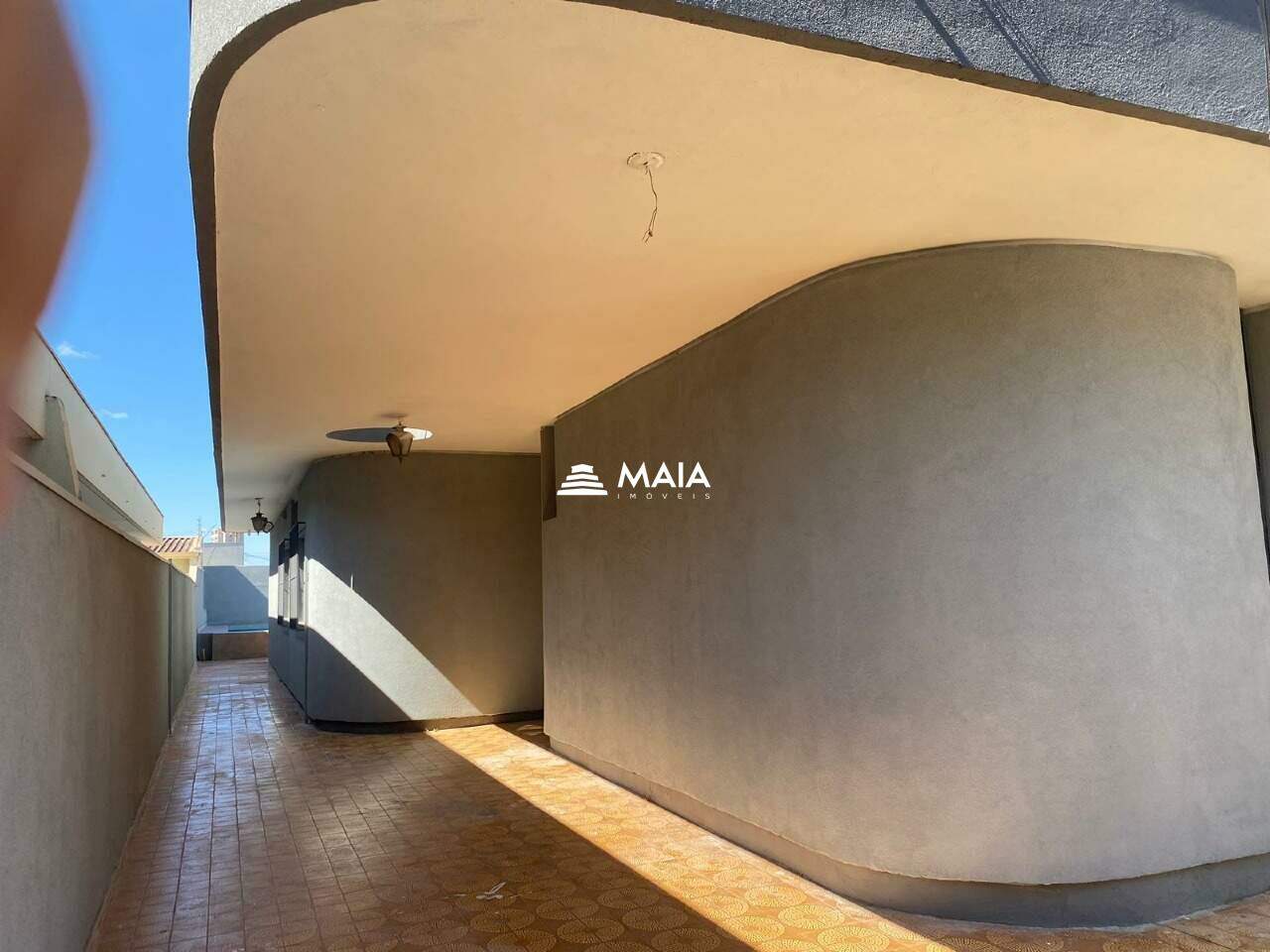 Casa para aluguel no Santa Marta: 