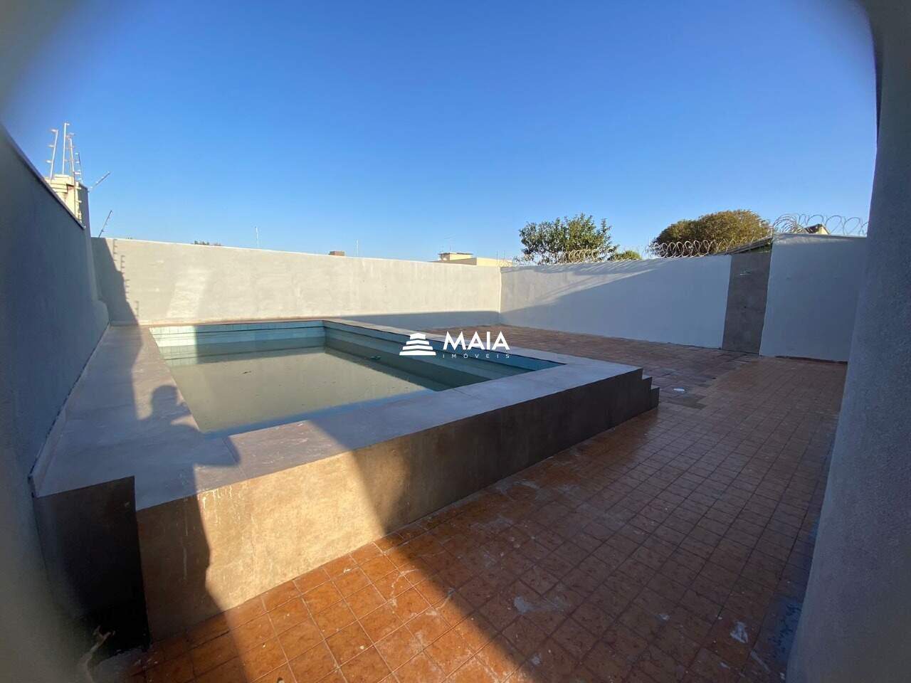 Casa para aluguel no Santa Marta: 