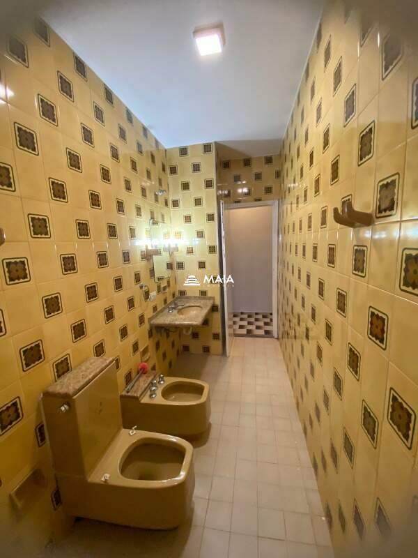 Casa para aluguel no Santa Marta: 