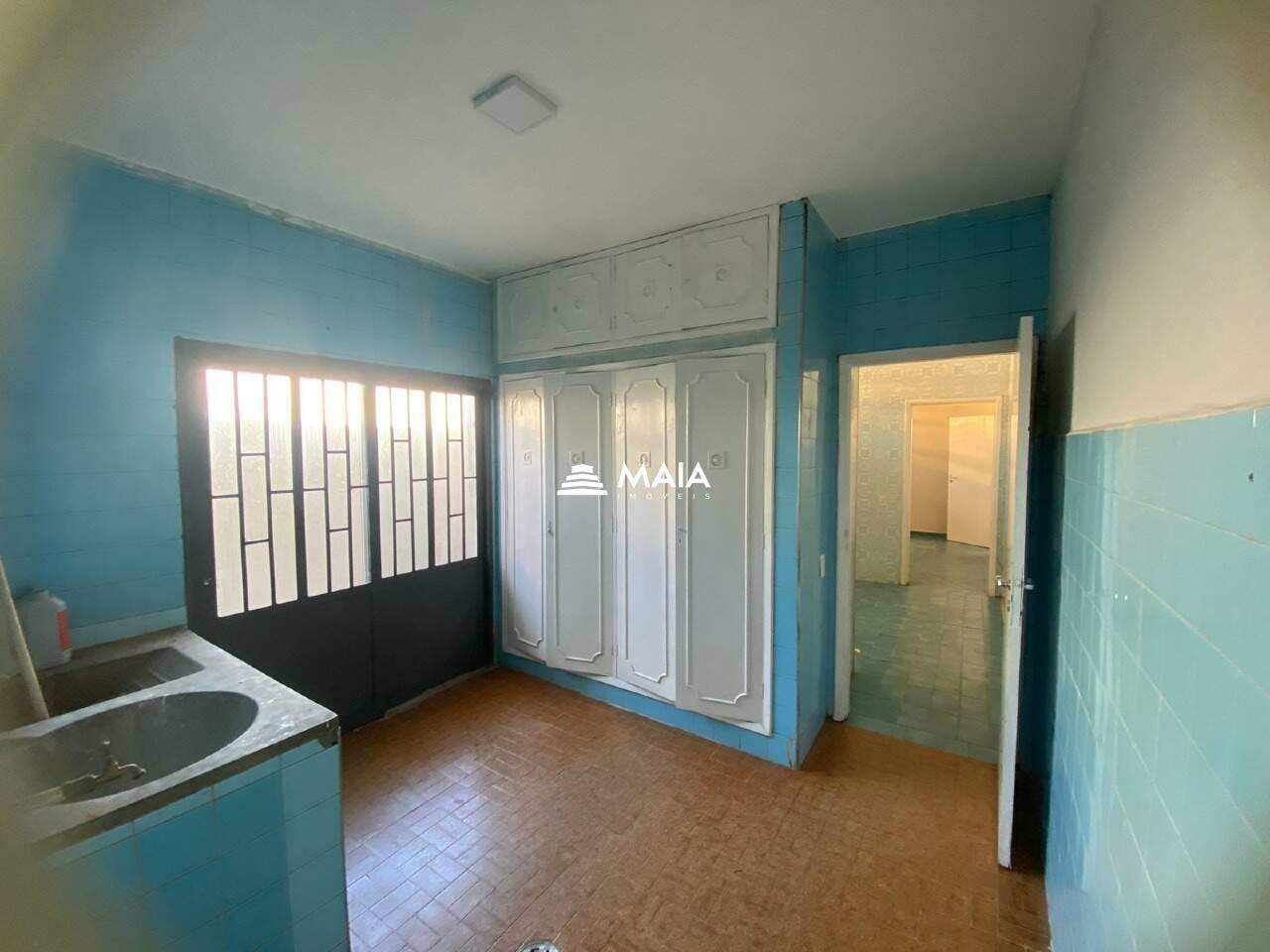 Casa para aluguel no Santa Marta: 