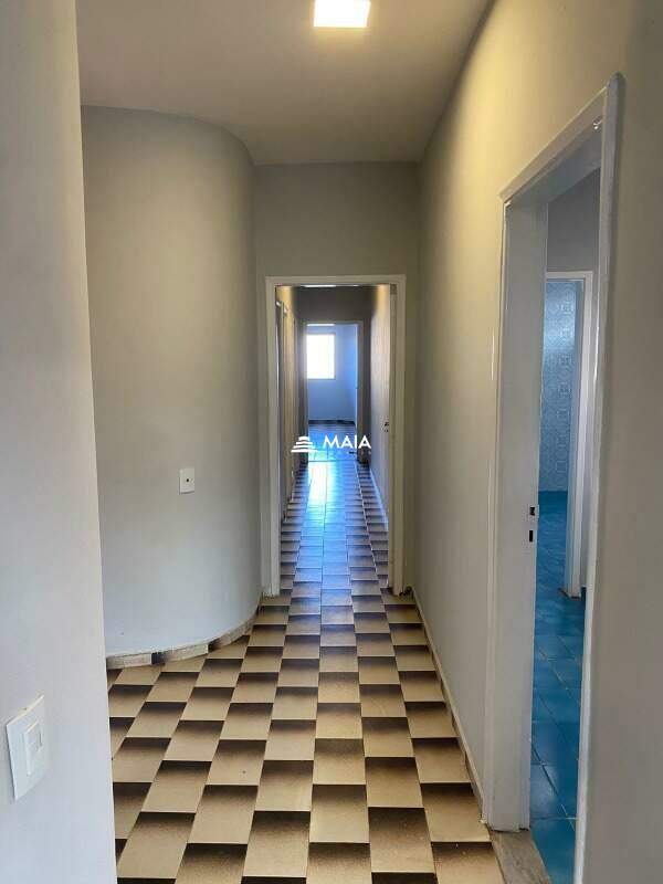 Casa para aluguel no Santa Marta: 