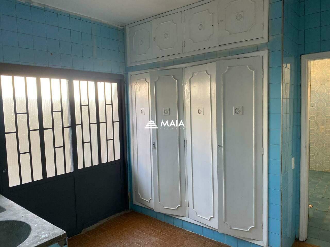 Casa para aluguel no Santa Marta: 