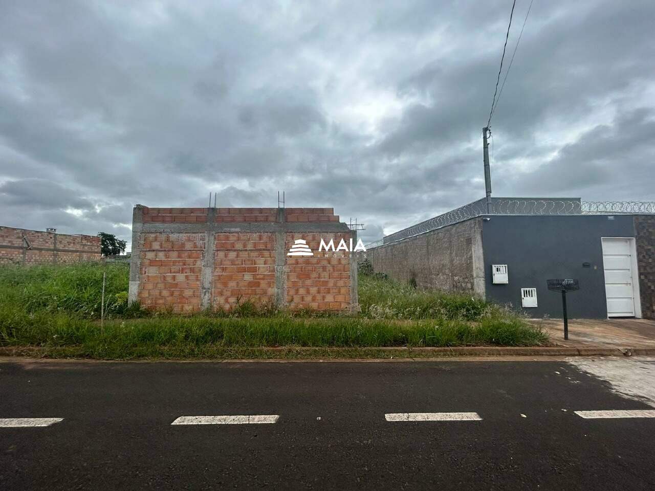 Terreno/Área à venda no Loteamento Jardim Ipiranga: 