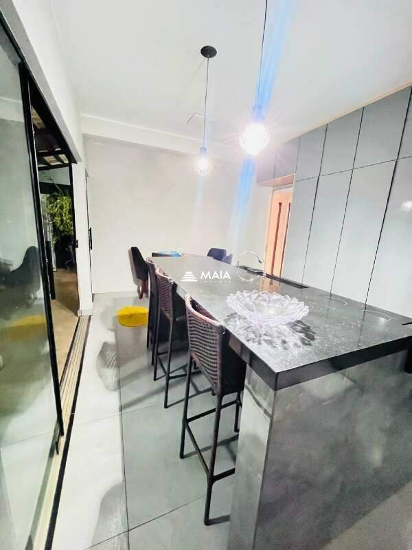 Casa à venda no Beija Flor: 