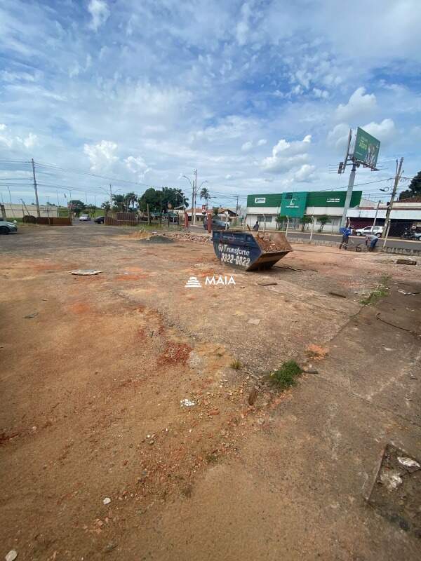 Terreno/Área para aluguel no Jardim Induberaba: 