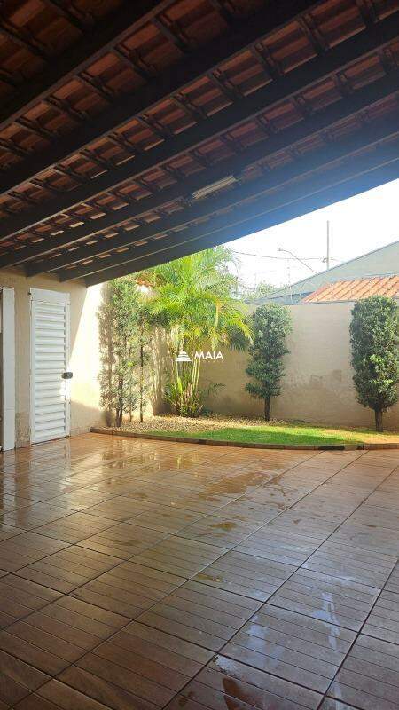 Casa à venda no Beija Flor II: 