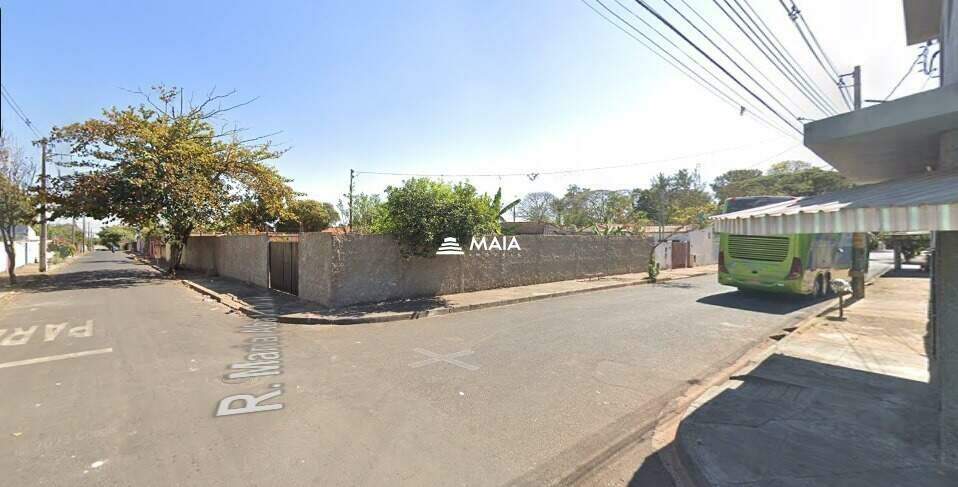 Terreno/Área à venda no Nossa Senhora da Abadia: 