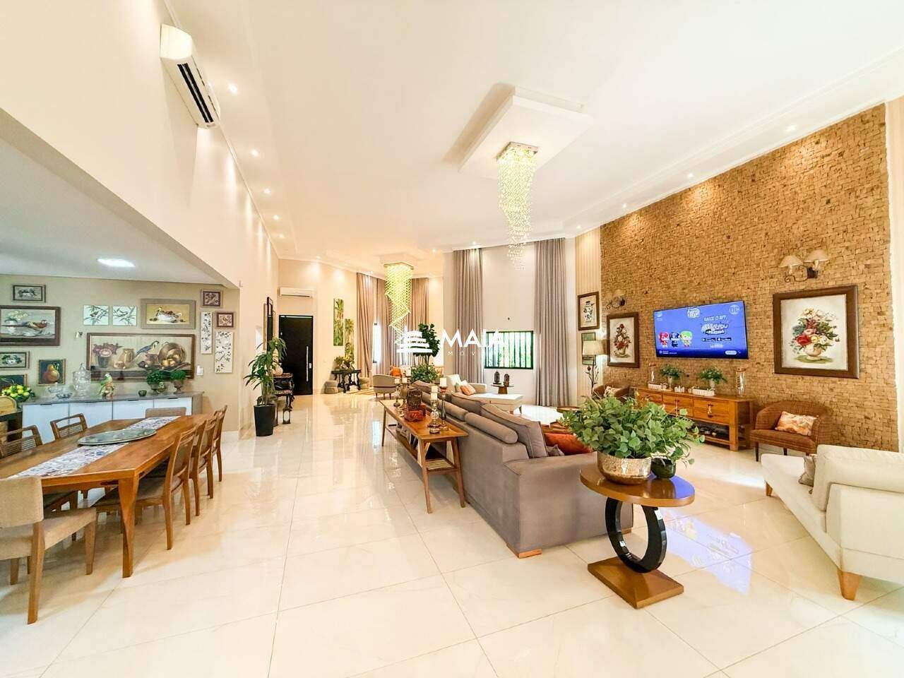 Casa de Condomínio à venda no Residencial Mário de Almeida Franco: 