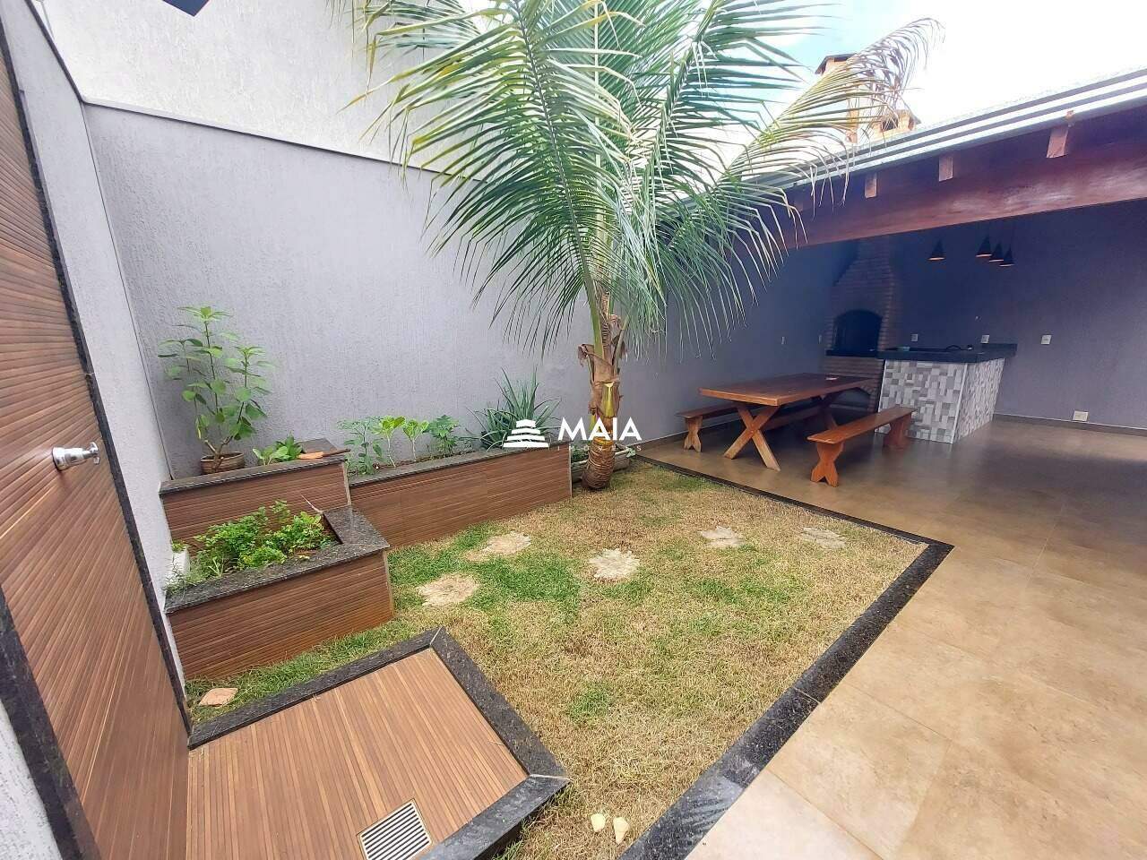 Casa à venda no Residencial Presidente Tancredo Neves: 