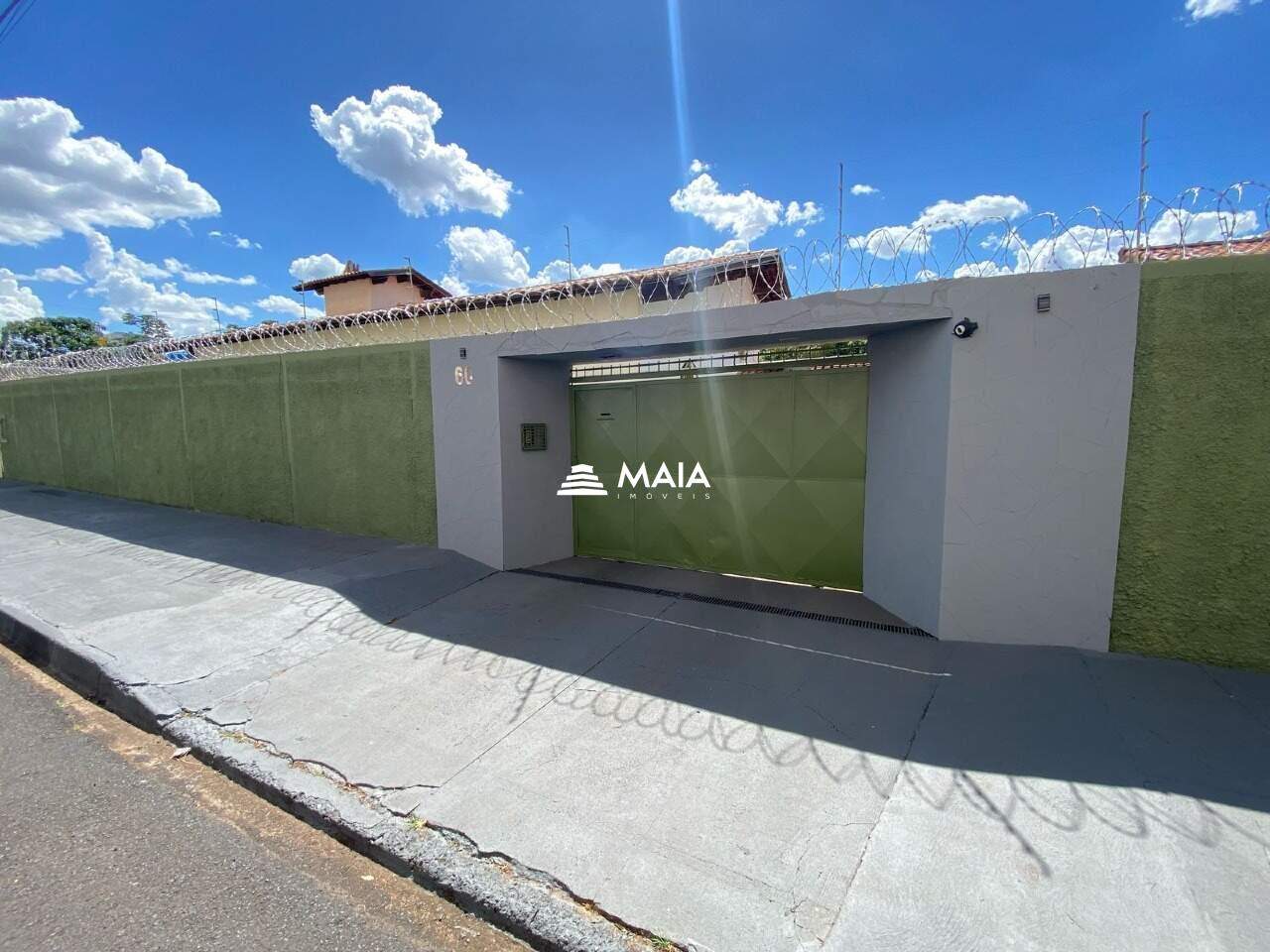 Casa para aluguel no Santa Maria: 