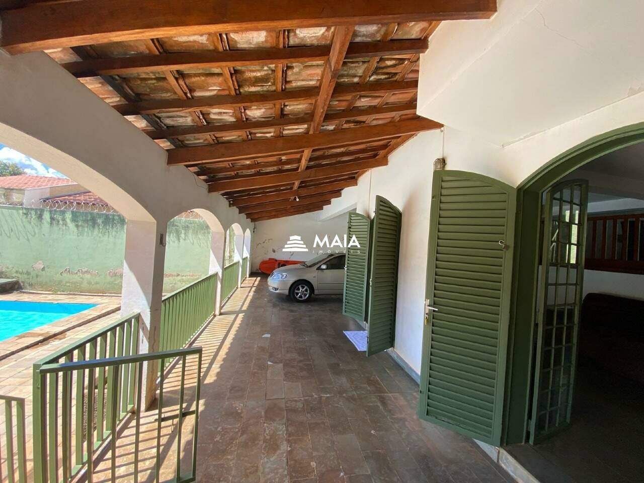 Casa para aluguel no Santa Maria: 