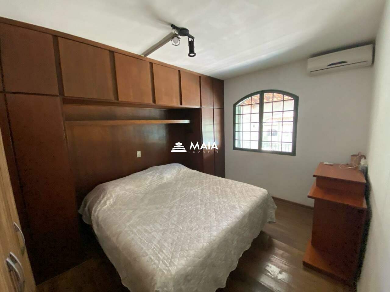 Casa para aluguel no Santa Maria: 