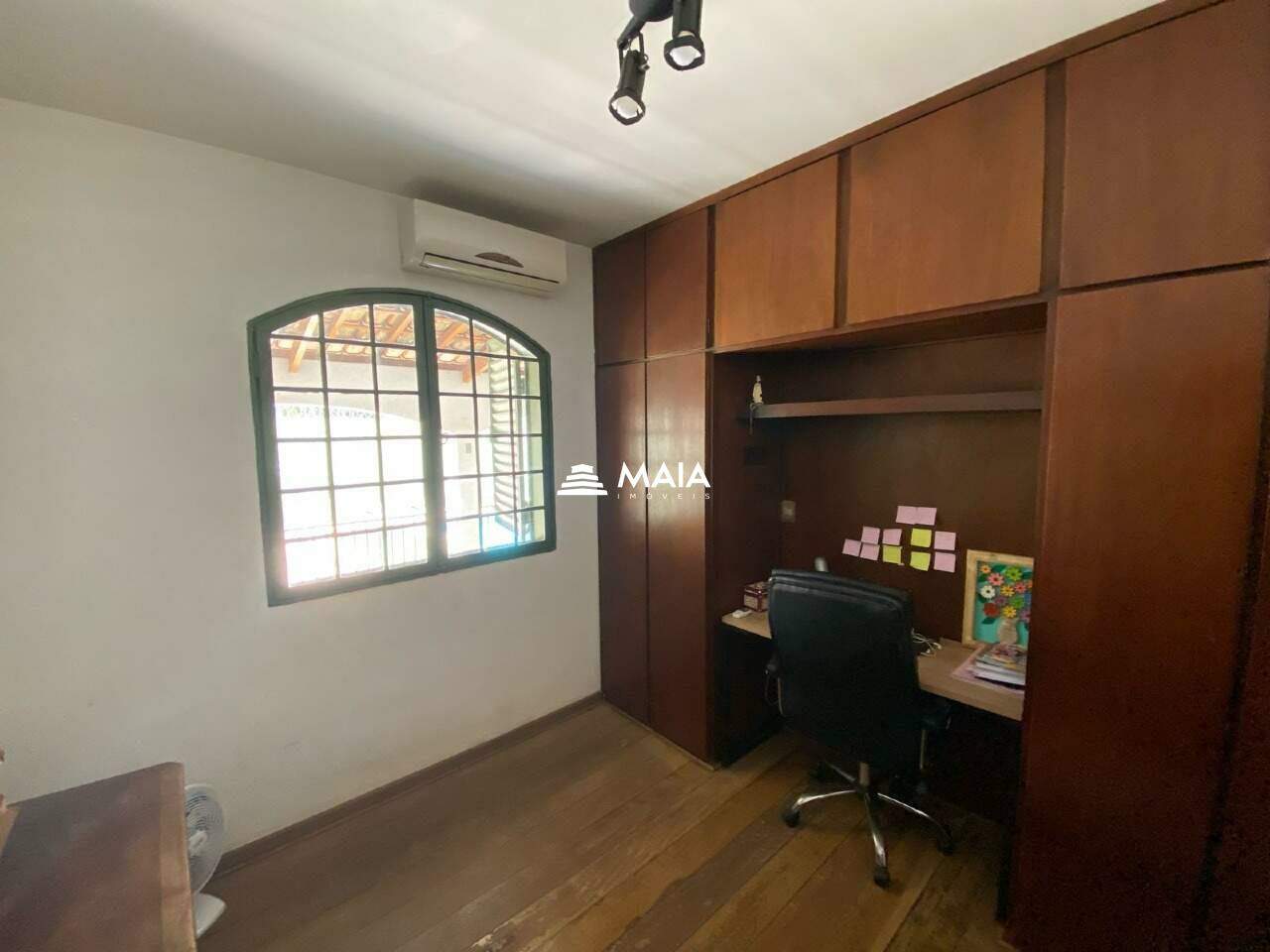 Casa para aluguel no Santa Maria: 