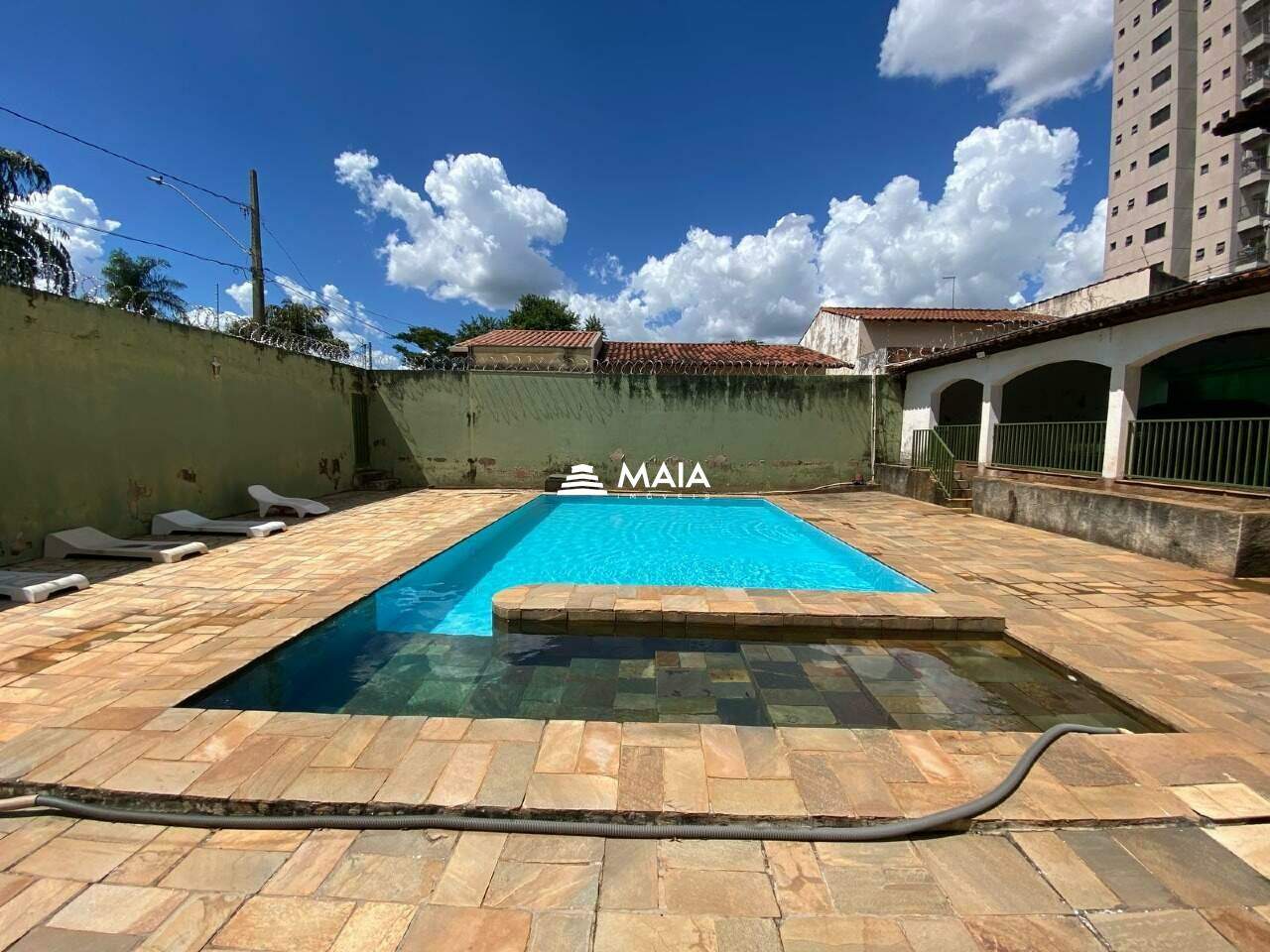 Casa para aluguel no Santa Maria: 