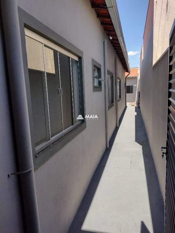 Casa à venda no Jardim Nenê Gomes: 