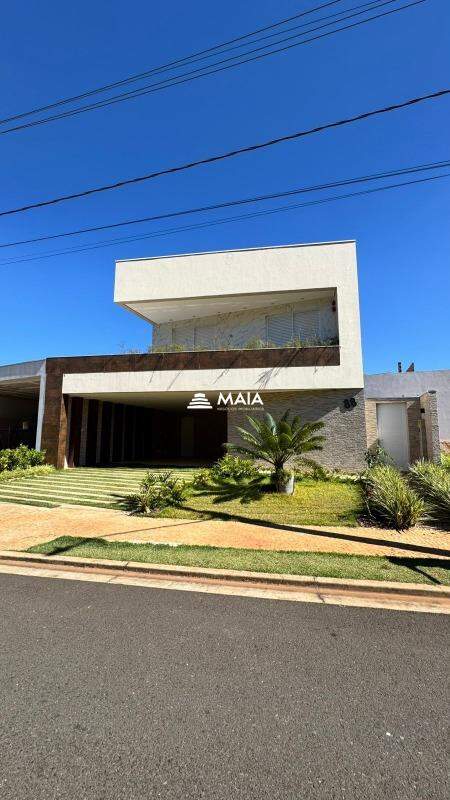 Casa à venda no Condomínio Damha III