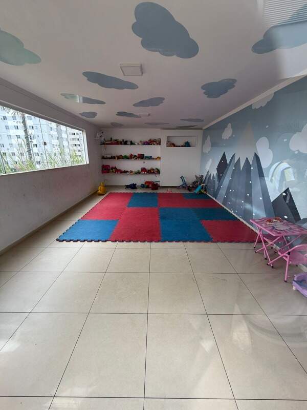 Apartamento à venda no Manoel Mendes: 