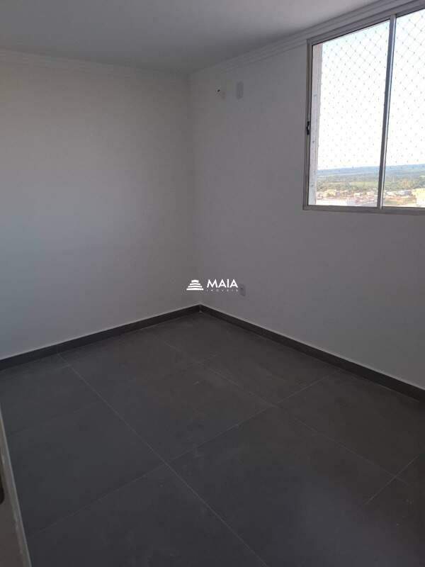 Apartamento à venda no Manoel Mendes: 