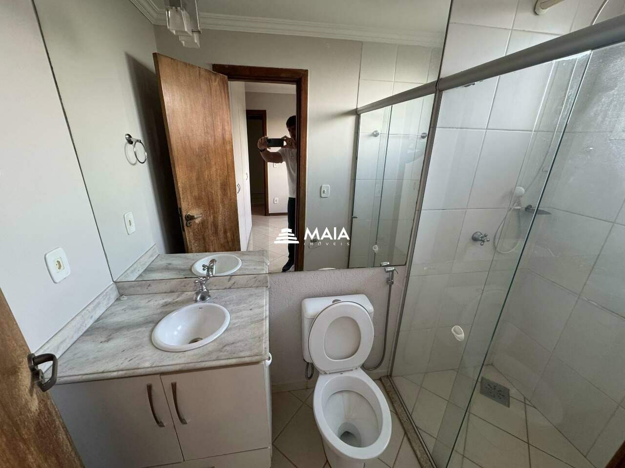 Apartamento à venda no Mercês: 