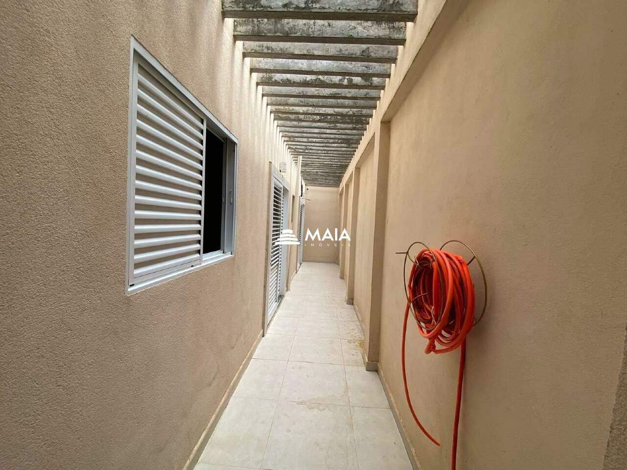 Casa à venda no Jardim Elza Amuí IV: 