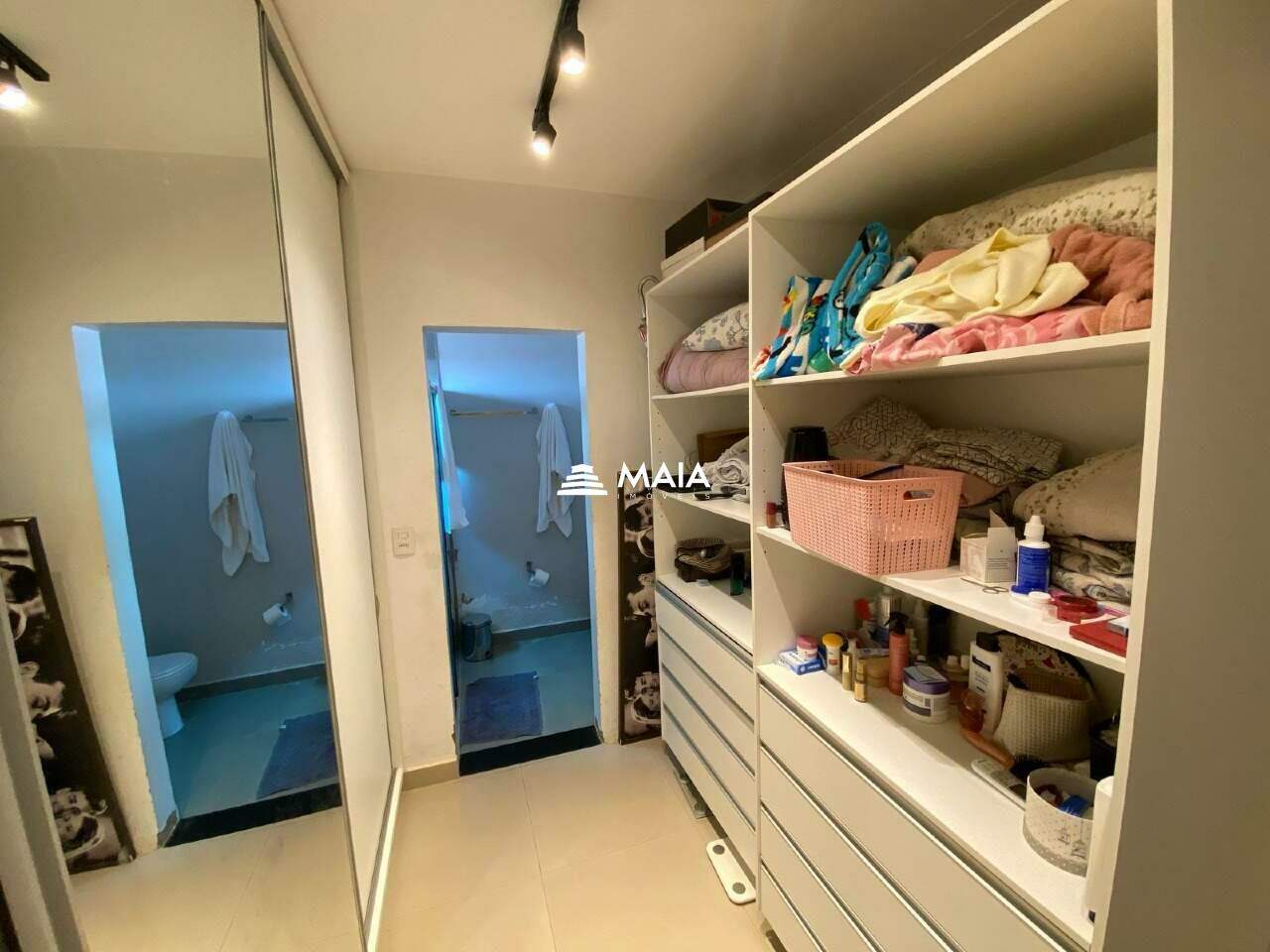 Casa à venda no Jardim Elza Amuí IV: 