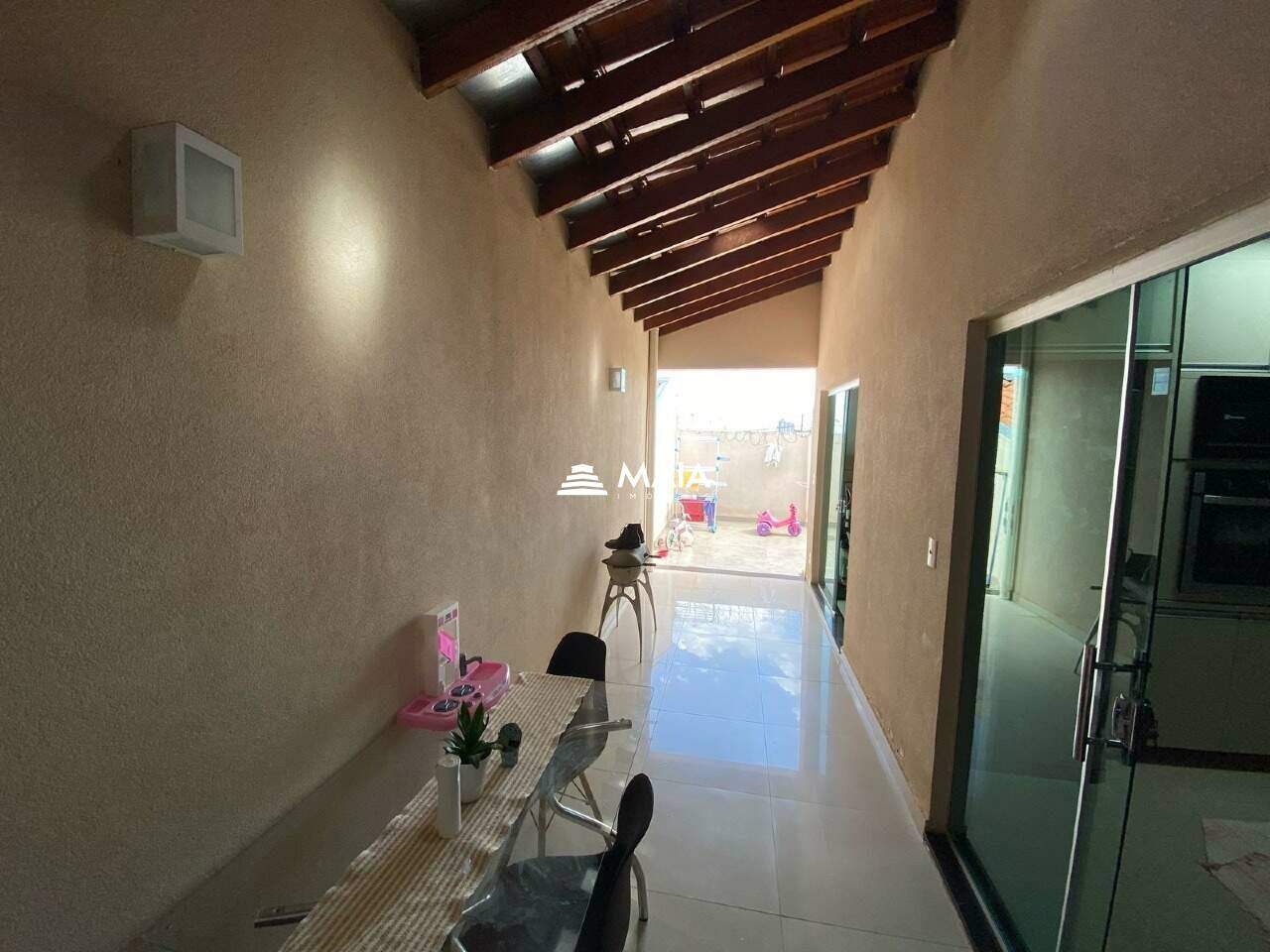 Casa à venda no Jardim Elza Amuí IV: 