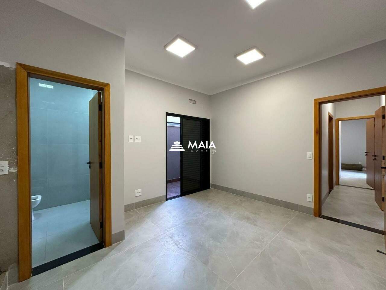 Casa de Condomínio à venda no Estância dos Ipês: 