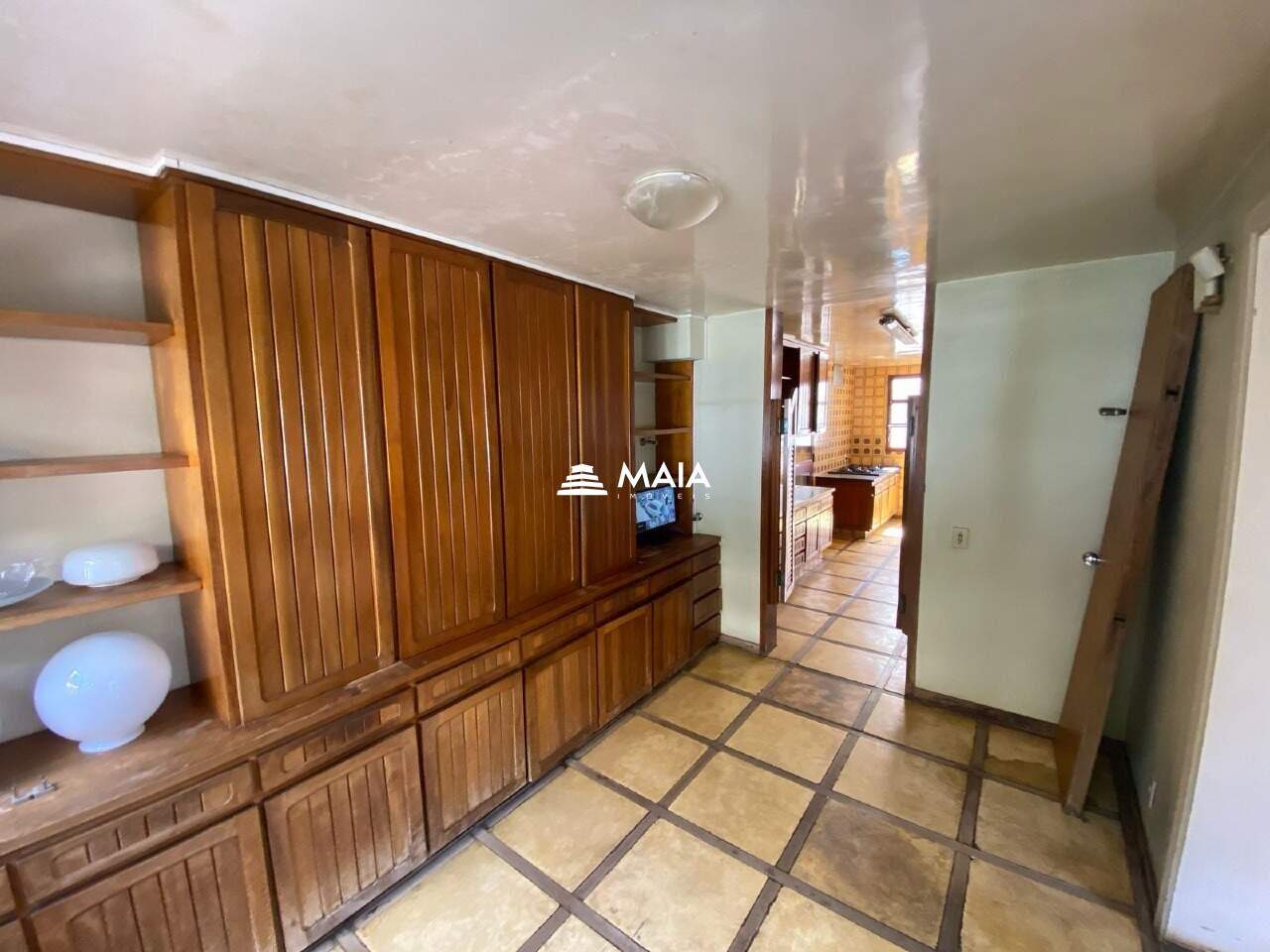 Casa à venda no Centro: 