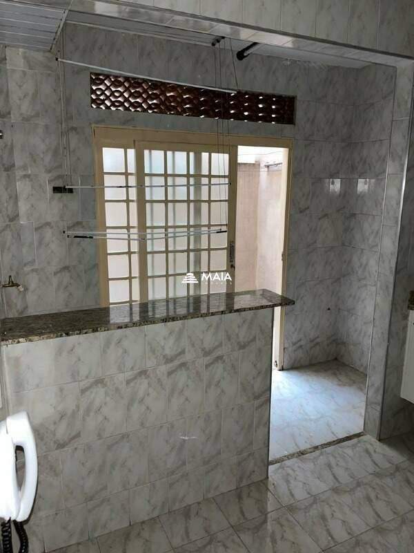 Casa à venda no Jardim Elza Amuí : 