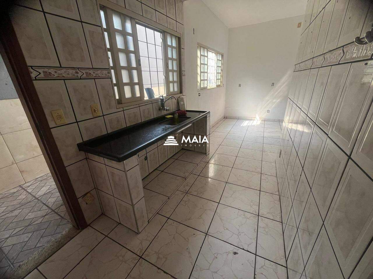 Casa à venda no Jardim Elza Amuí : 