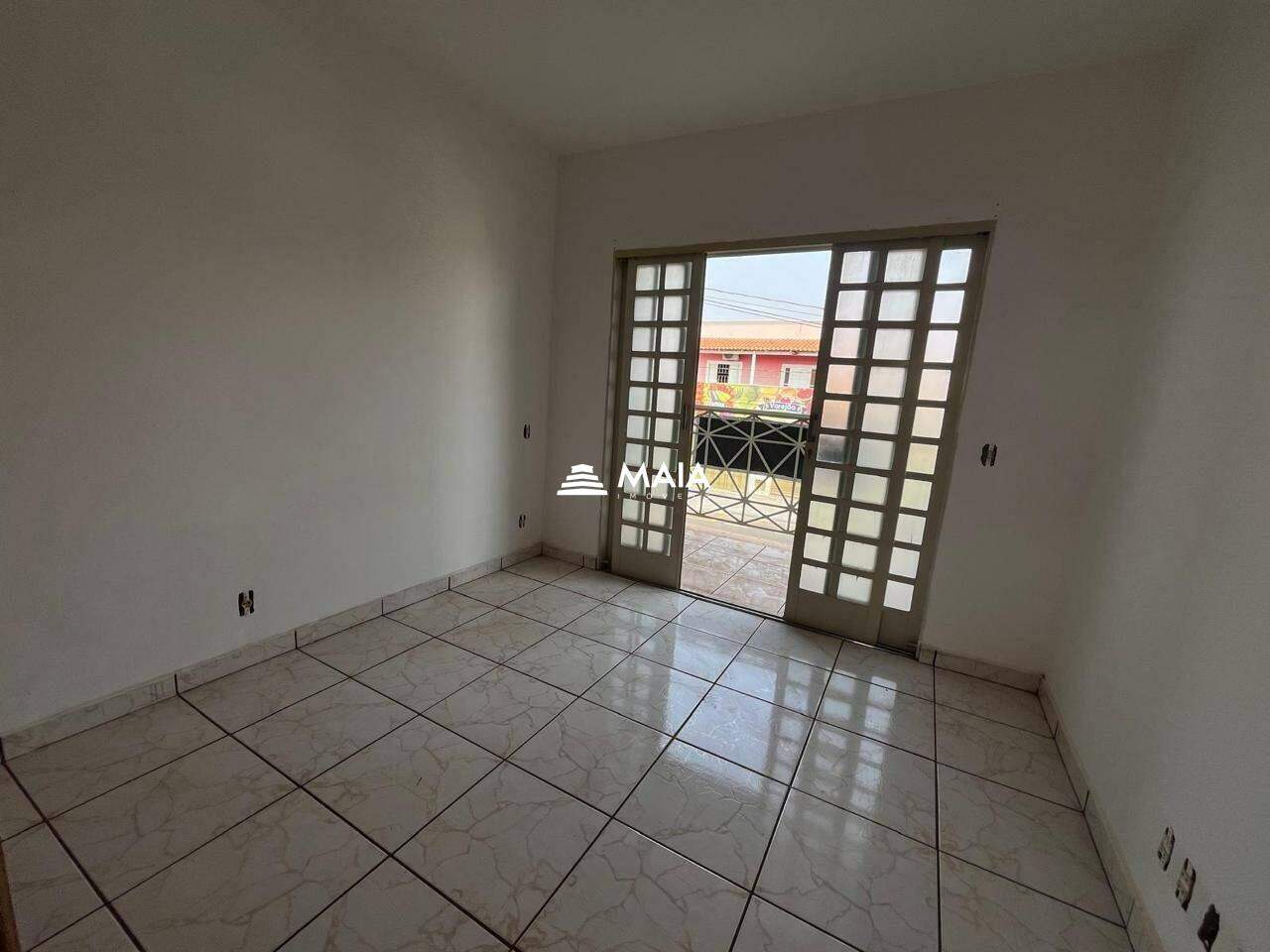 Casa à venda no Jardim Elza Amuí : 