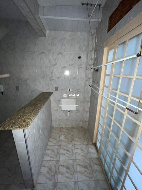 Casa à venda no Jardim Elza Amuí : 