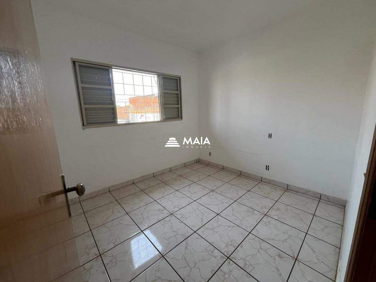 Casa à venda no Jardim Elza Amuí : 