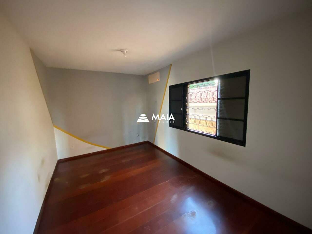 Casa para aluguel no Mercês: 