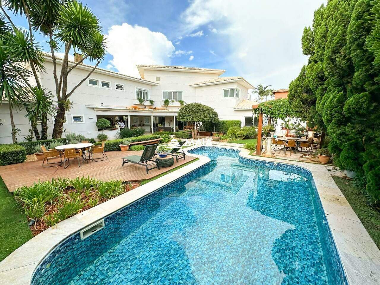 Casa de Condomínio à venda no Flamboyant Residencial Park: 