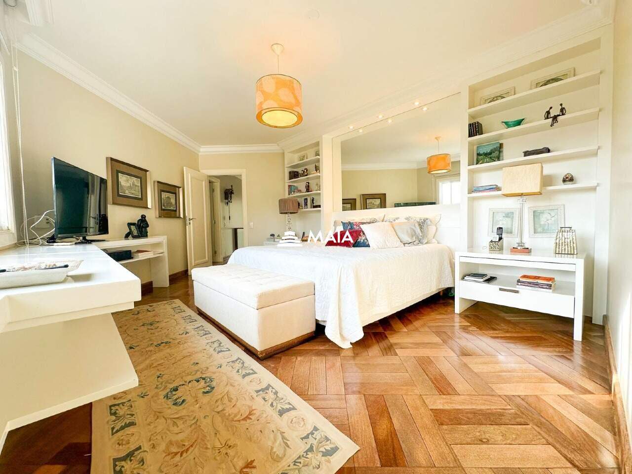 Casa de Condomínio à venda no Flamboyant Residencial Park: 