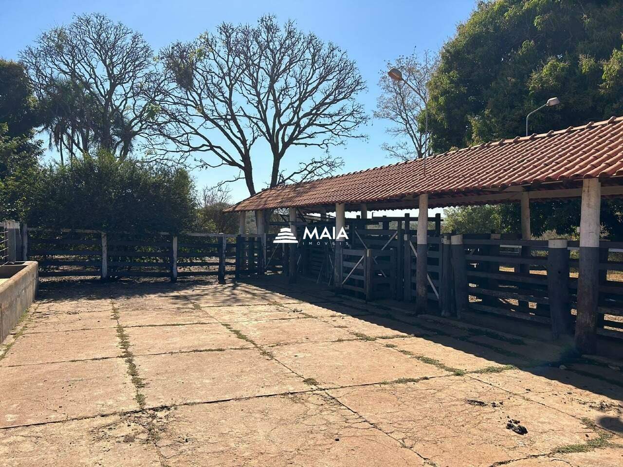 Rancho/ Chácara/ Rural à venda no Área Rural de Uberaba: 