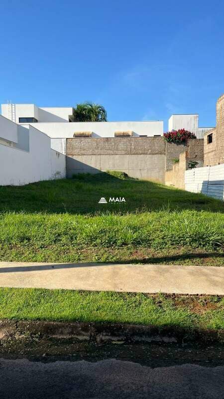 Terreno em Condomínio à venda no Baronesa, Residencial: 