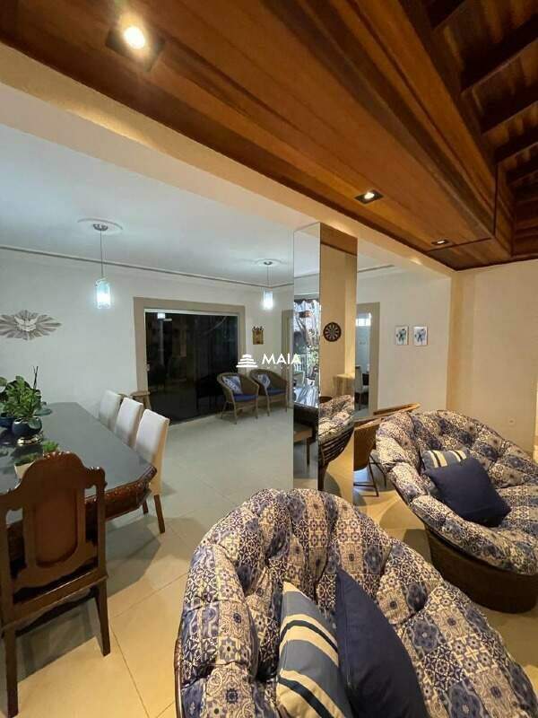 Casa à venda no Conjunto Frei Eugênio: 