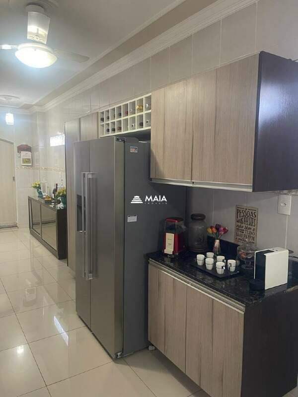 Casa à venda no Conjunto Frei Eugênio: 