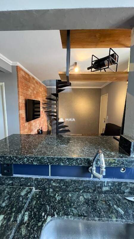 Apartamento à venda no Mercês: 