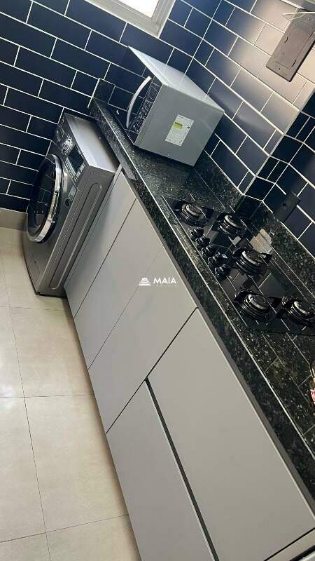 Apartamento à venda no Mercês: 