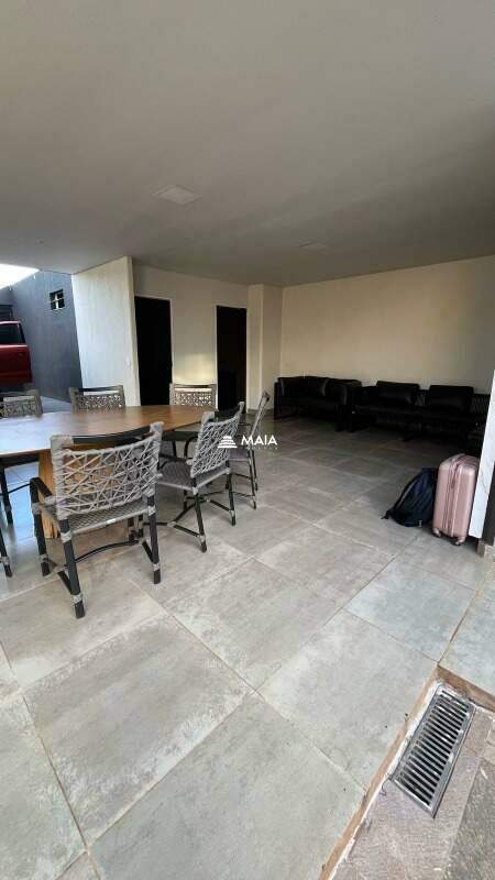 Casa à venda no Parque das Laranjeiras: 