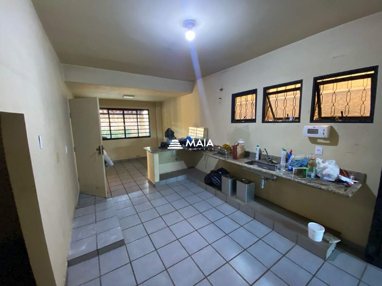 Casa à venda no Mercês: 