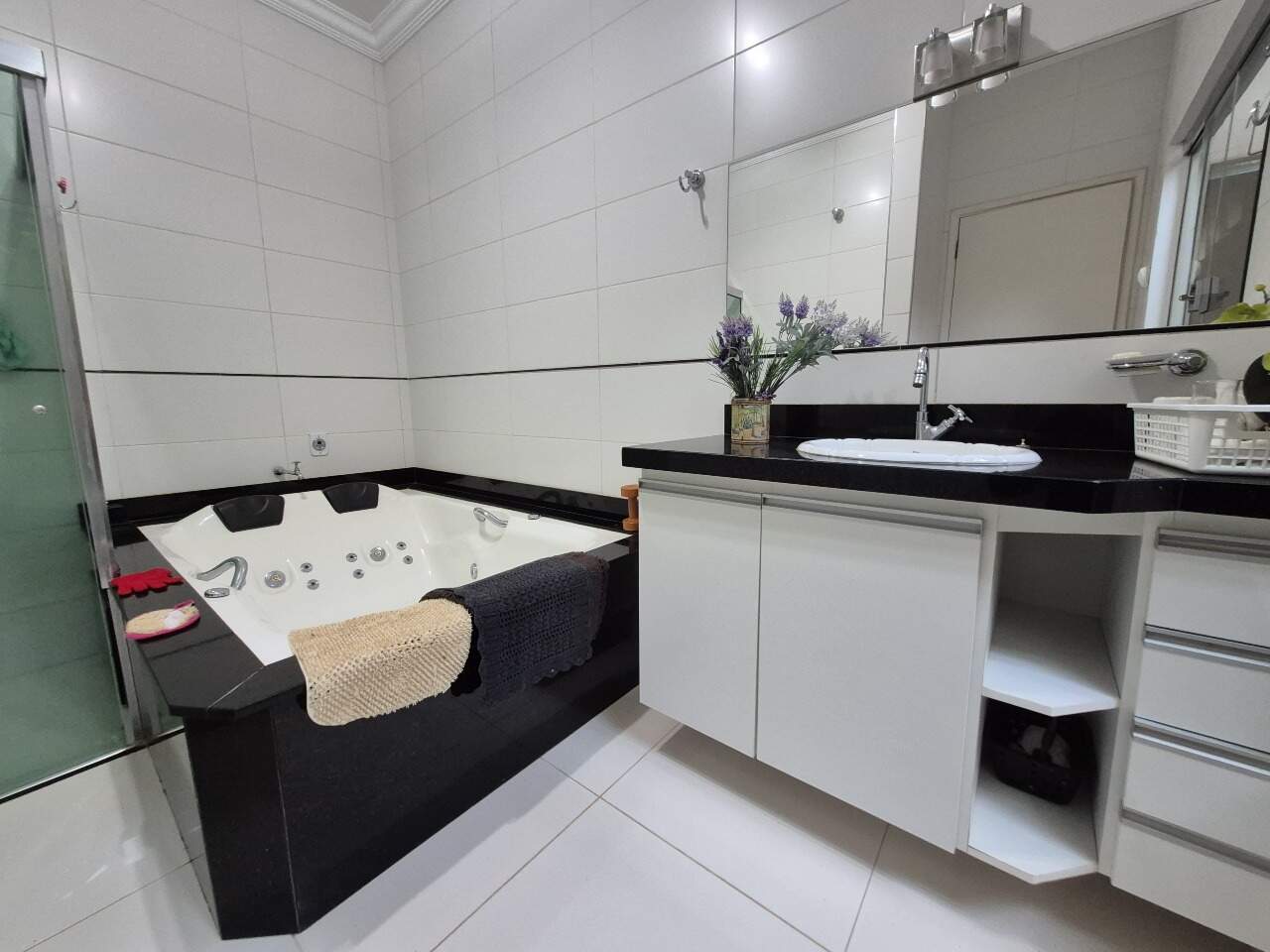 Casa de Condomínio à venda no Residencial Mário de Almeida Franco: 