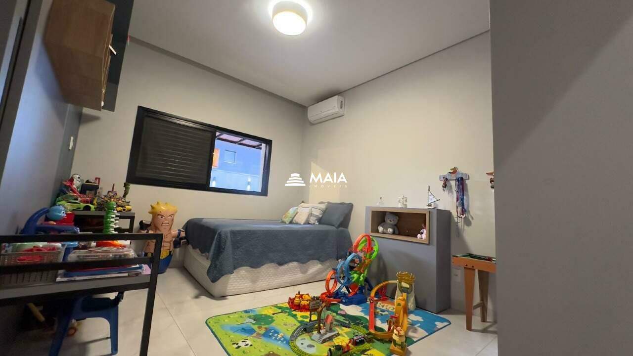 Casa de Condomínio à venda no Estância dos Ipês: 